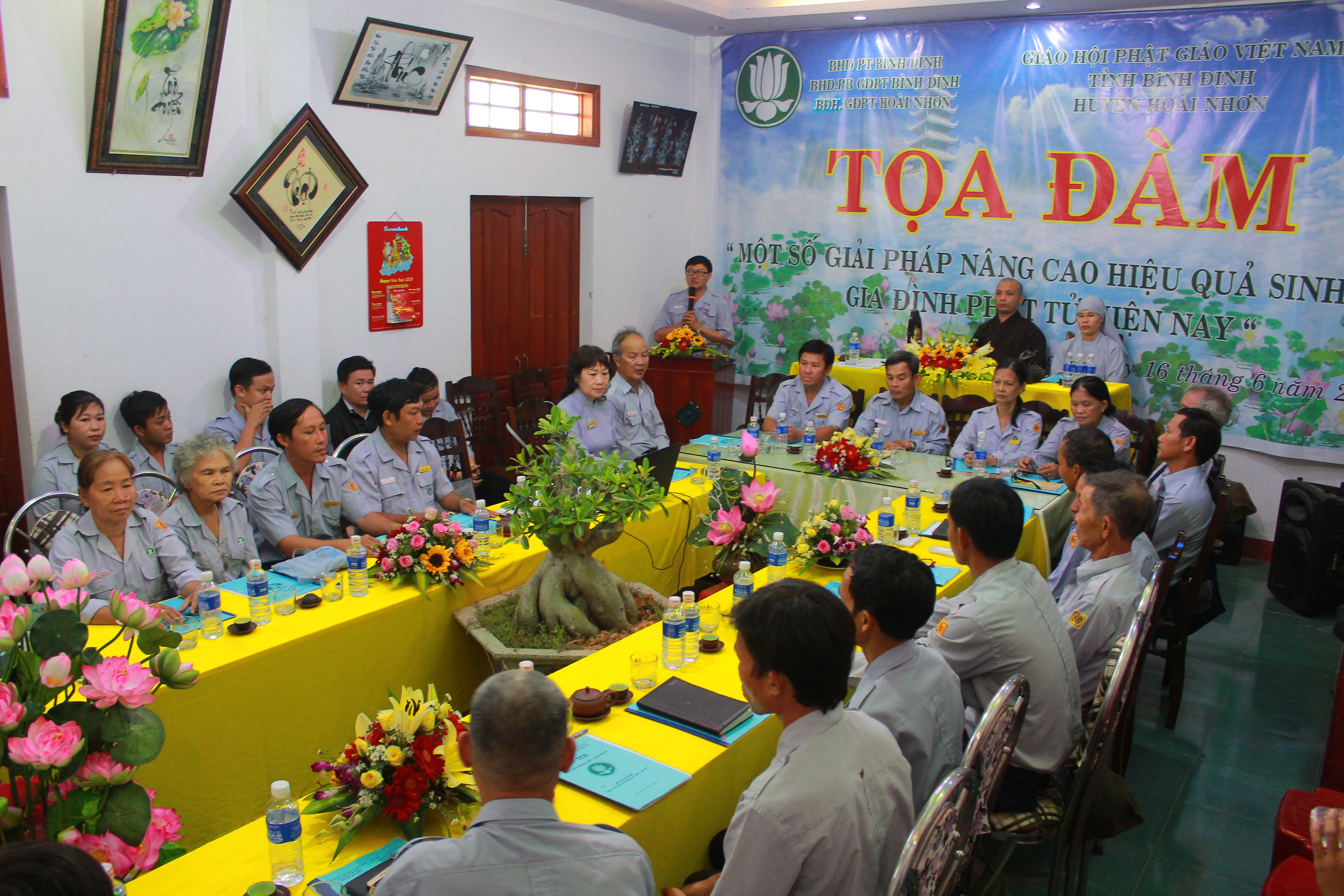 Hoài Nhơn: Tọa đàm nâng cao hiệu quả sinh hoạt GĐPT hiện nay.